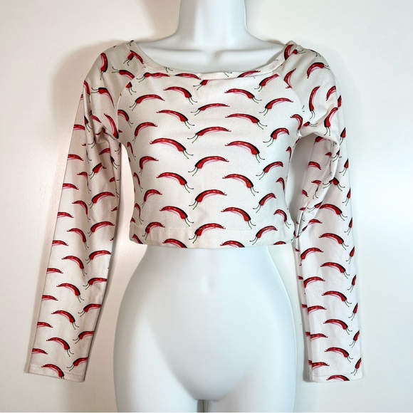 ISOLDA Chili Pepper Long Sleeve Stretch Cropped Top Size Large - Picture 2 of 11
